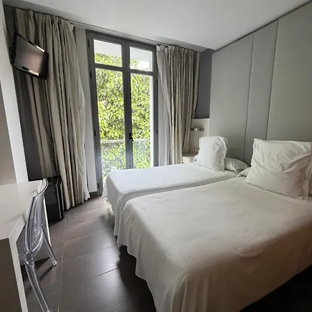 Hotel Avenida 31 Marbella