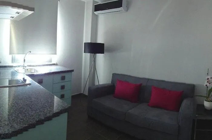 Avenida 31 호텔 마르베야